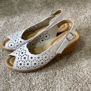 Size 8, White Leather Summer Wedges